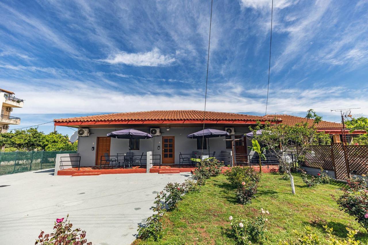 Rose Garden Apartments Mítikasz Kültér fotó