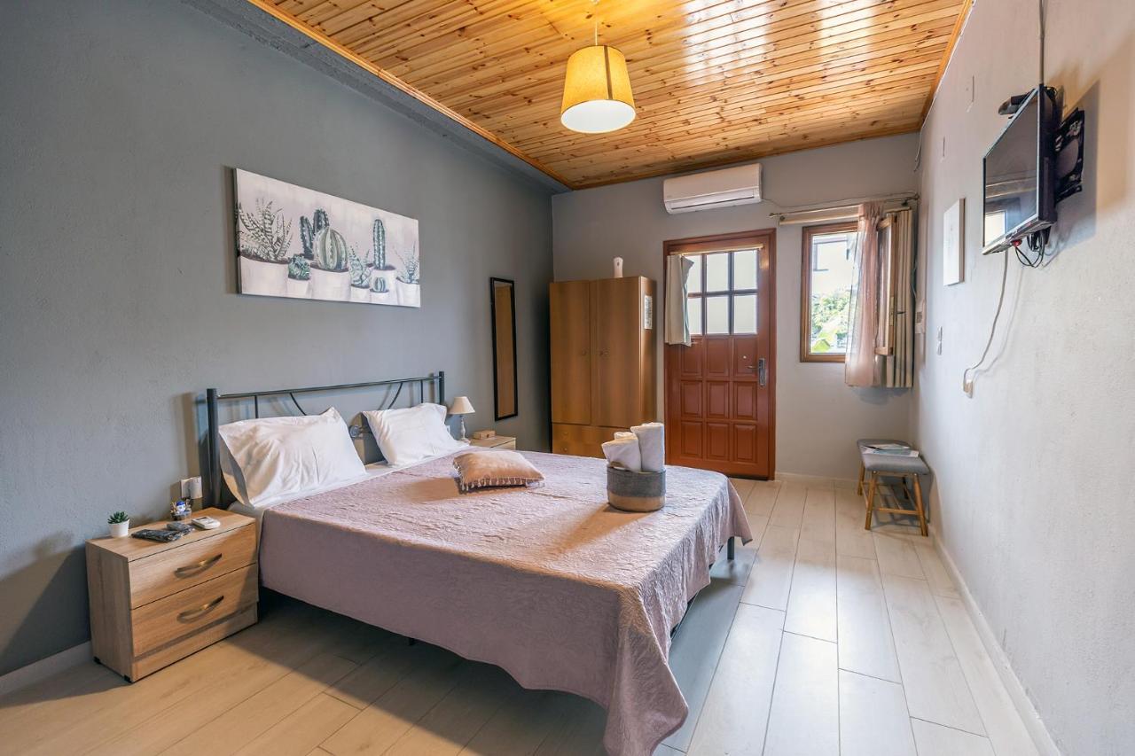 Rose Garden Apartments Mítikasz Kültér fotó