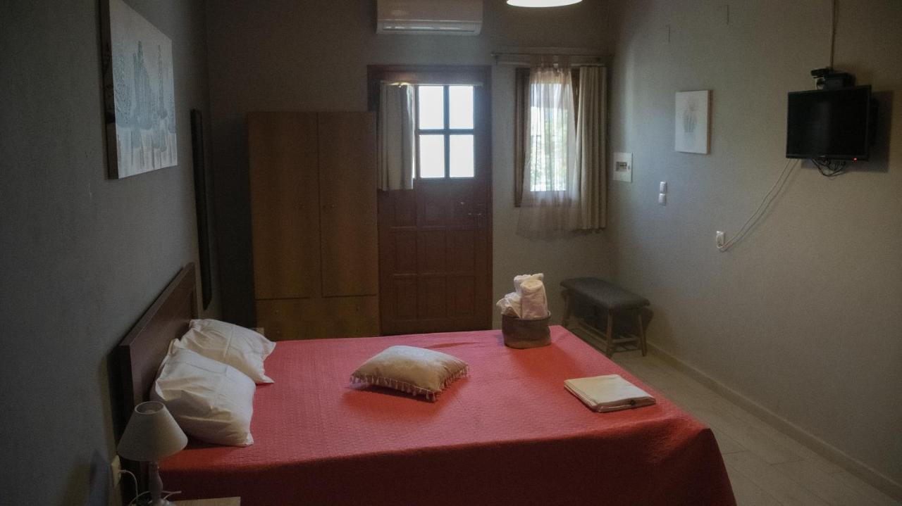Rose Garden Apartments Mítikasz Kültér fotó