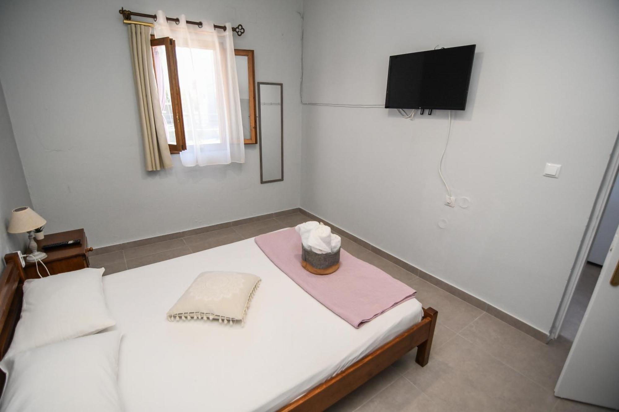 Rose Garden Apartments Mítikasz Kültér fotó