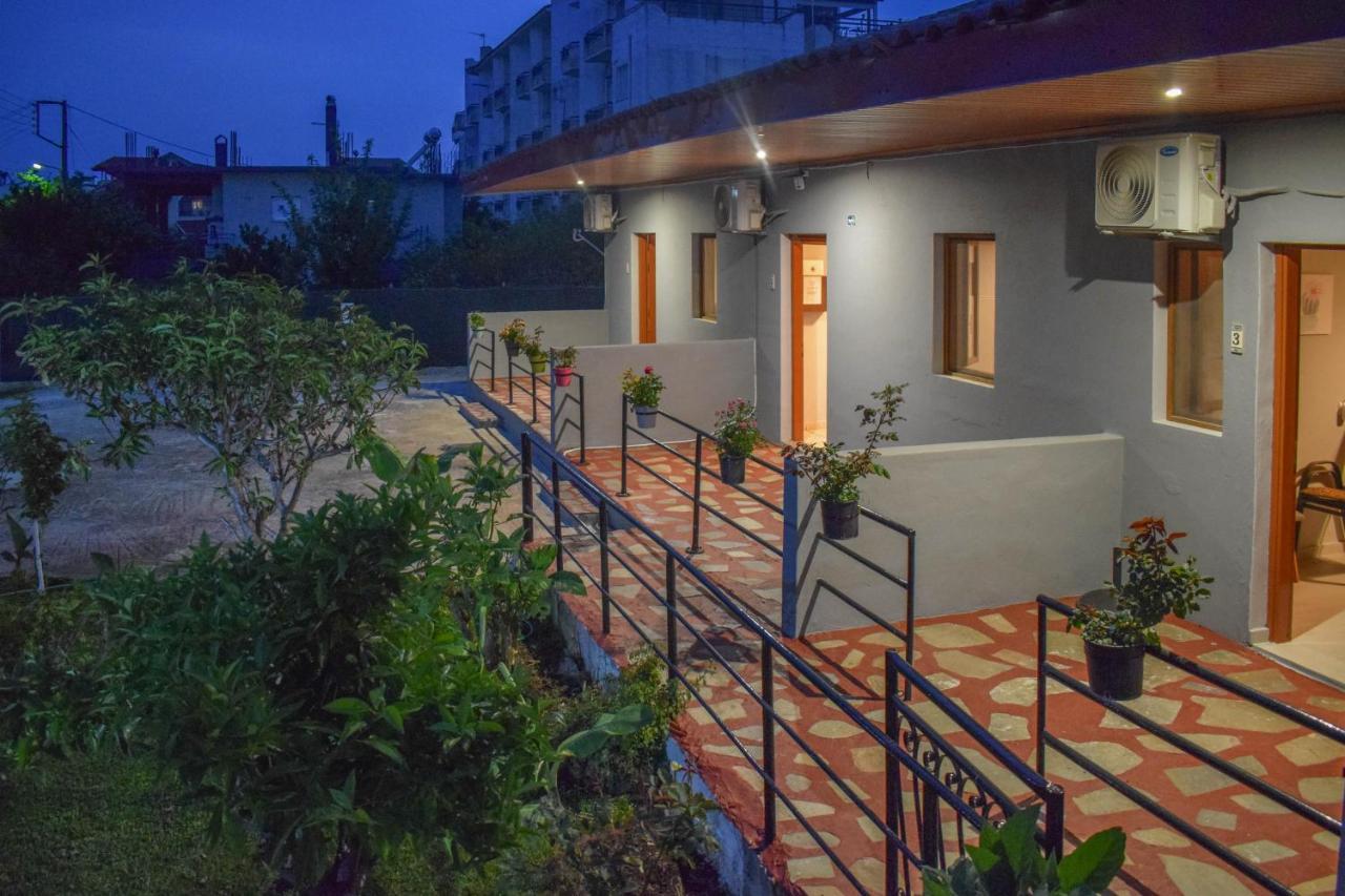 Rose Garden Apartments Mítikasz Kültér fotó